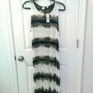 New York & Company Black Tie Dye Sleeveless Maxi Dress TAGS OFF BUT NEVER WORN